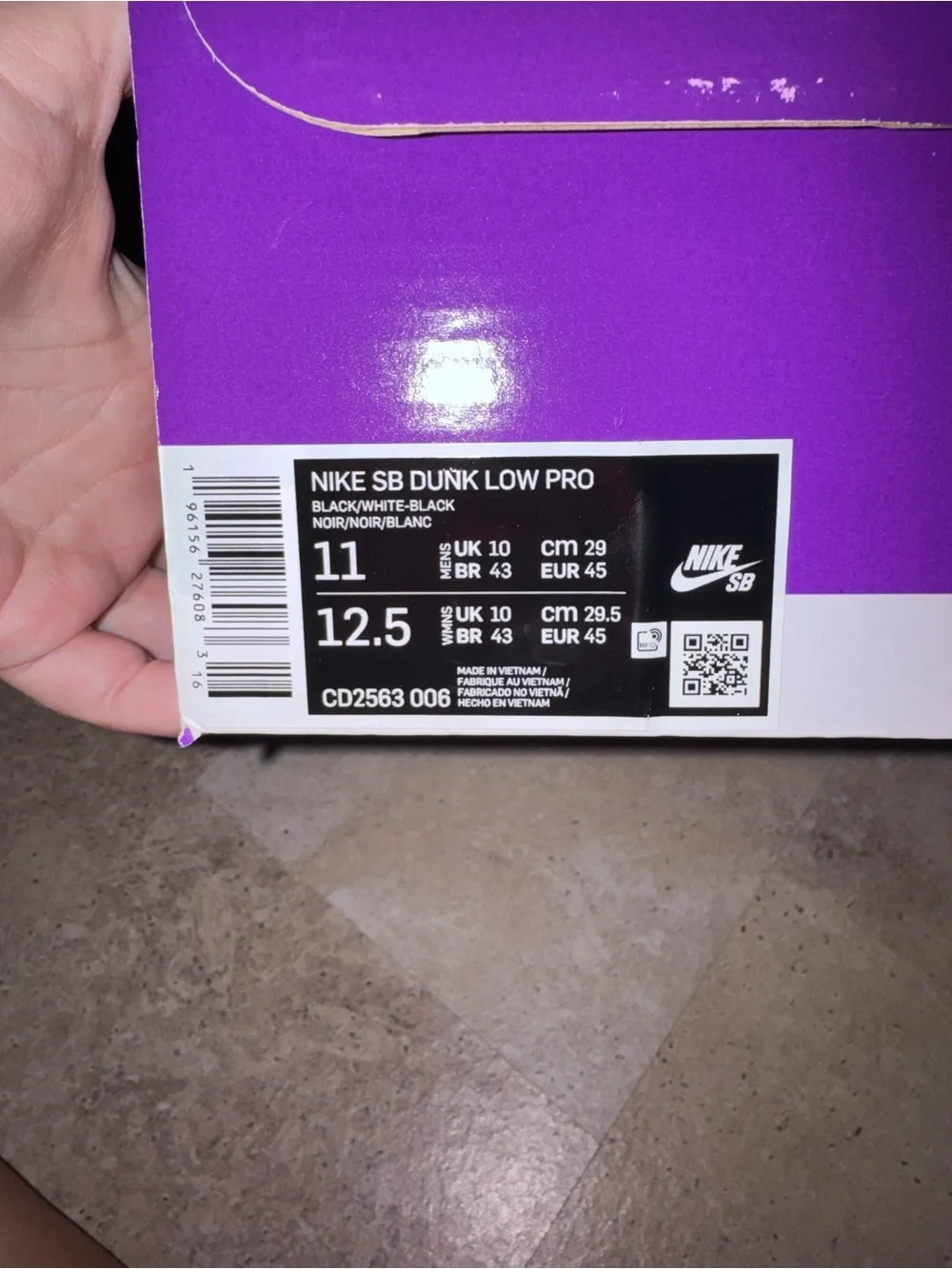 Nike SB Dunk Low Pro - Black & White - Picture 6 of 6